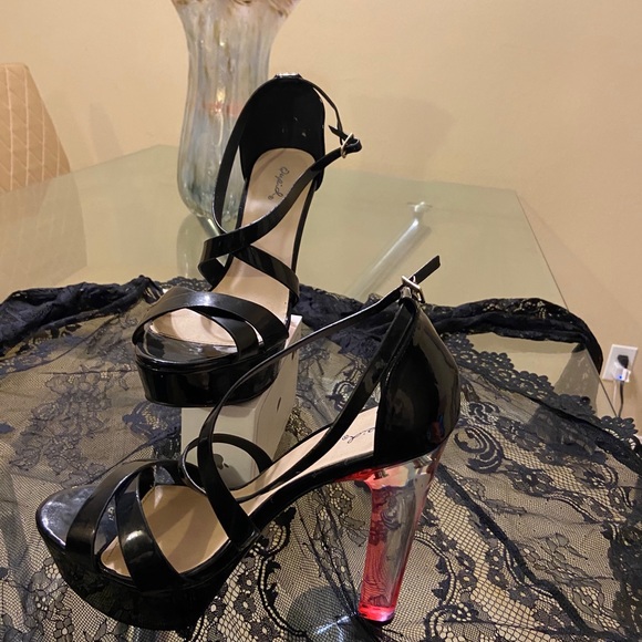 Black Sandal Colorful Heel - Picture 1 of 3